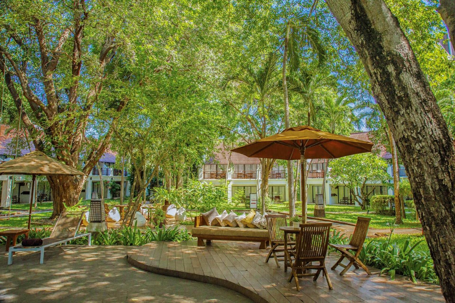 Woodlands Hotel And Resort Pattaya Exterior foto